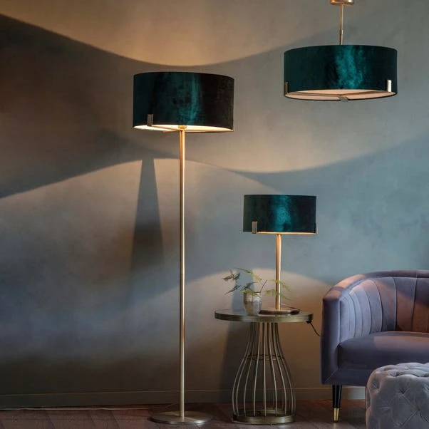 Vogue Balaton Green Velvet Table Lamp - Image 4