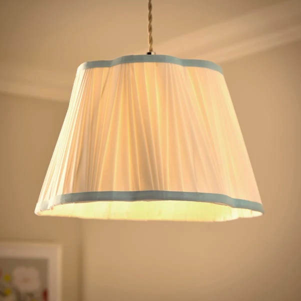 Charming Pleated Lamp Shade - Image 7