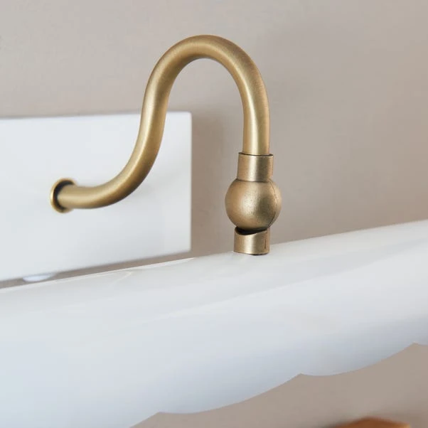 Remi Scalloped Adjustable Picture Wall Light - Image 3